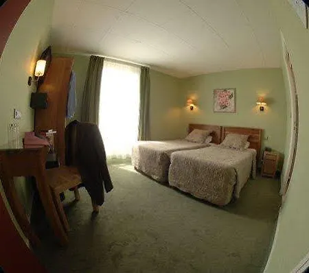 Hotel Carladez Cambronne Parigi