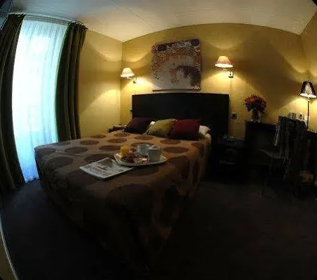 Carladez Cambronne Hotel Parigi