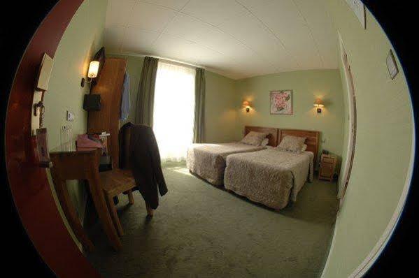 Hotel Carladez Cambronne Parigi