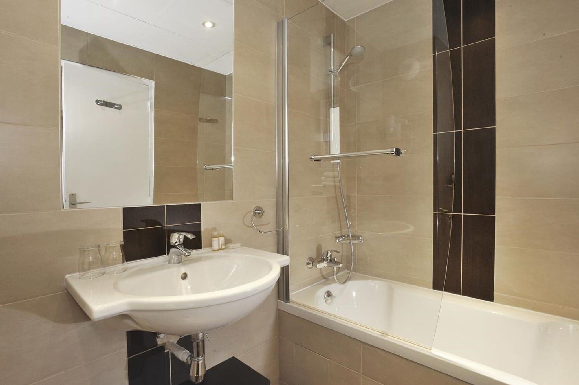 Carladez Cambronne Hotel Parigi