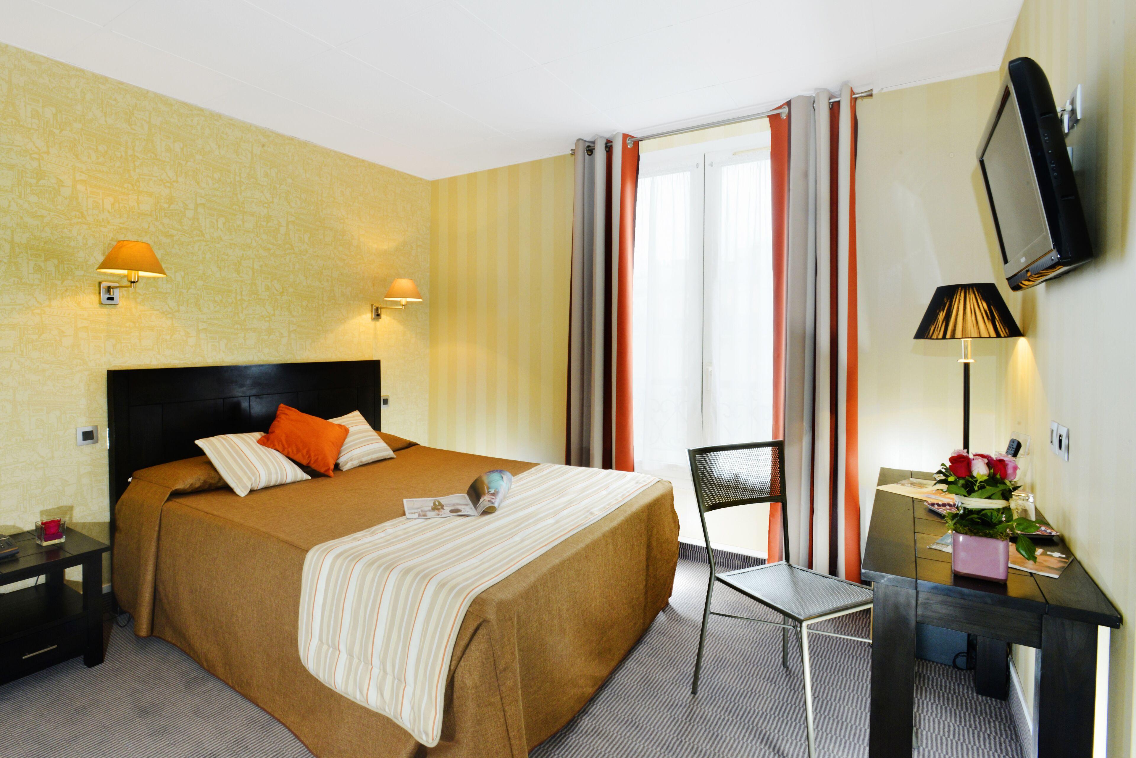 Hotel Carladez Cambronne Paris