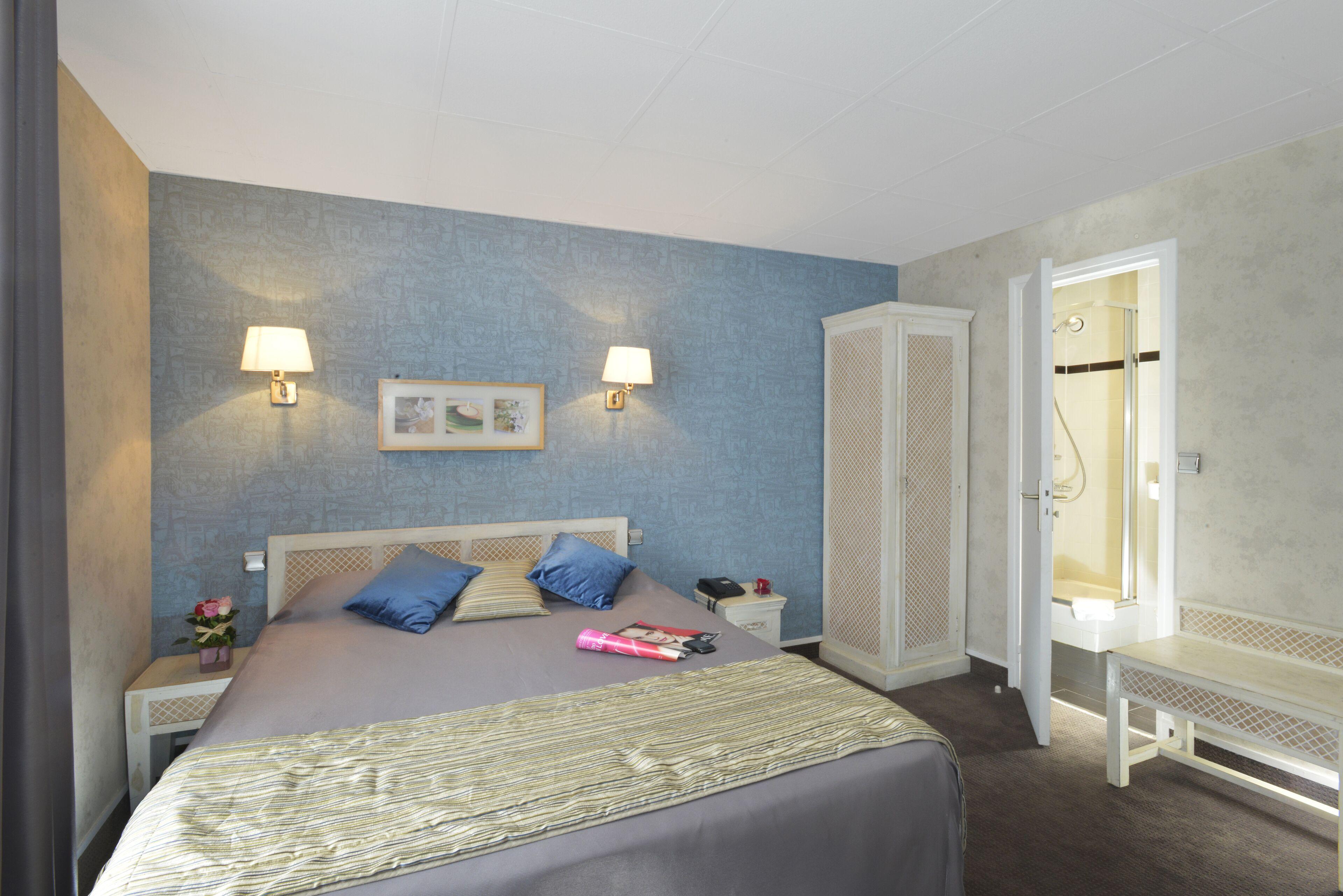 Hotel Carladez Cambronne