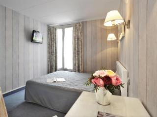 Carladez Cambronne 3* Parigi
