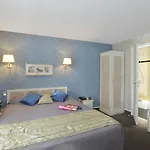 Hotel Carladez Cambronne