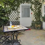 Hotel Carladez Cambronne Paris