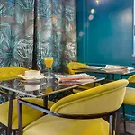 Carladez Cambronne Hotel Paris