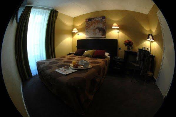 Carladez Cambronne Hotel Paris