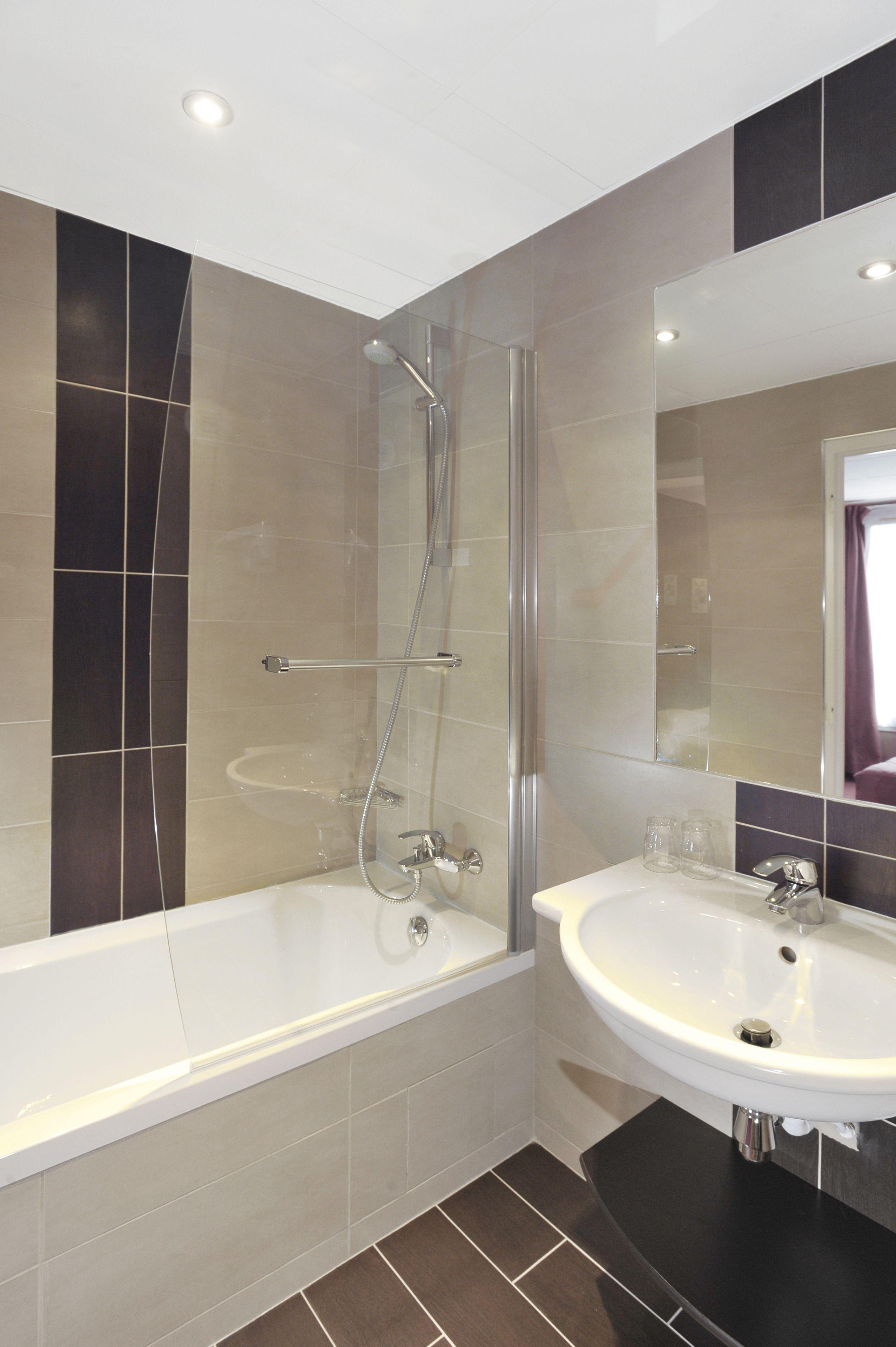 Hotel Carladez Cambronne 3*