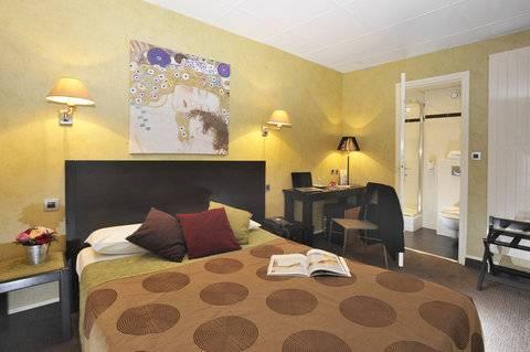 Carladez Cambronne Paris